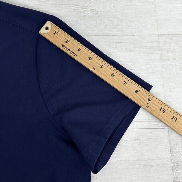 Figs Casma Scrub Top Women L Navy Blue Three Pocket Short Sleeve Nurse Medical - Picture 12 of 14